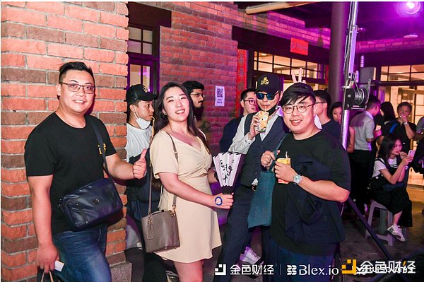 两位金融界奇才为何力挺激进降息？美联储主席角逐战暗流涌动